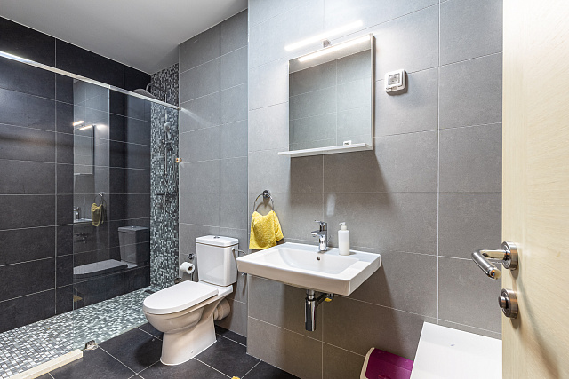 Three-bedroom, spacious and bright apartment for sale in the most beautiful part of Montenegro — photo 23